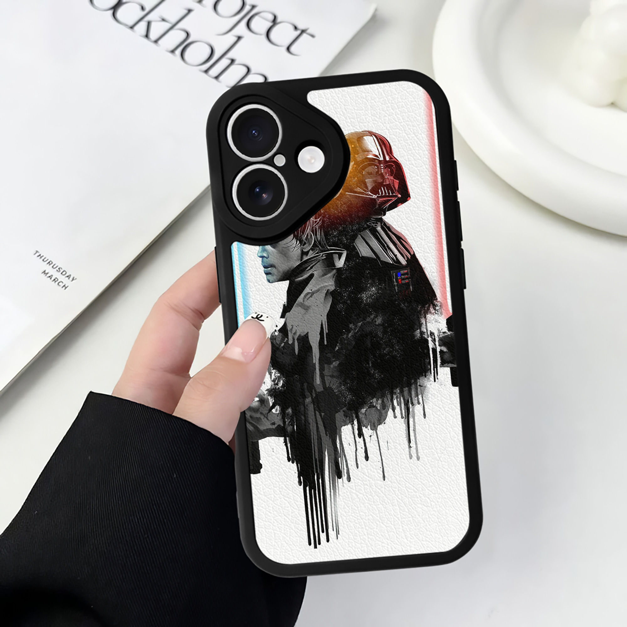 （画像用） スター・ウォーズ Star Wars 【iPhone 16シリーズ対応】シリコンスマホケース（レザー調） 材質：シリコン